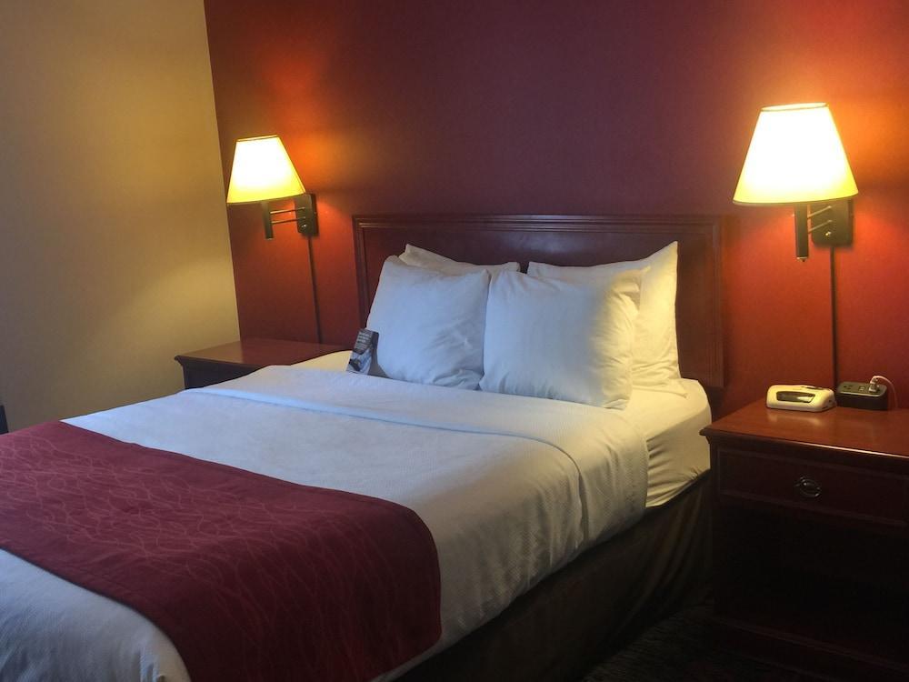 Comfort Inn & Suites University Calgary Ngoại thất bức ảnh