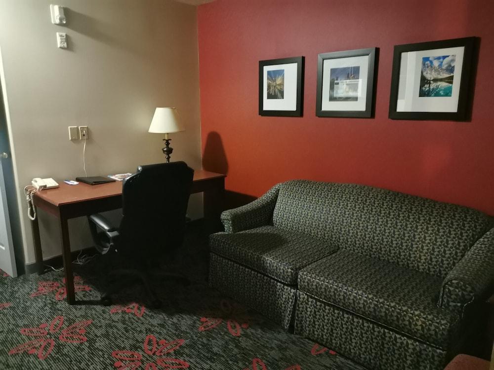 Comfort Inn & Suites University Calgary Ngoại thất bức ảnh