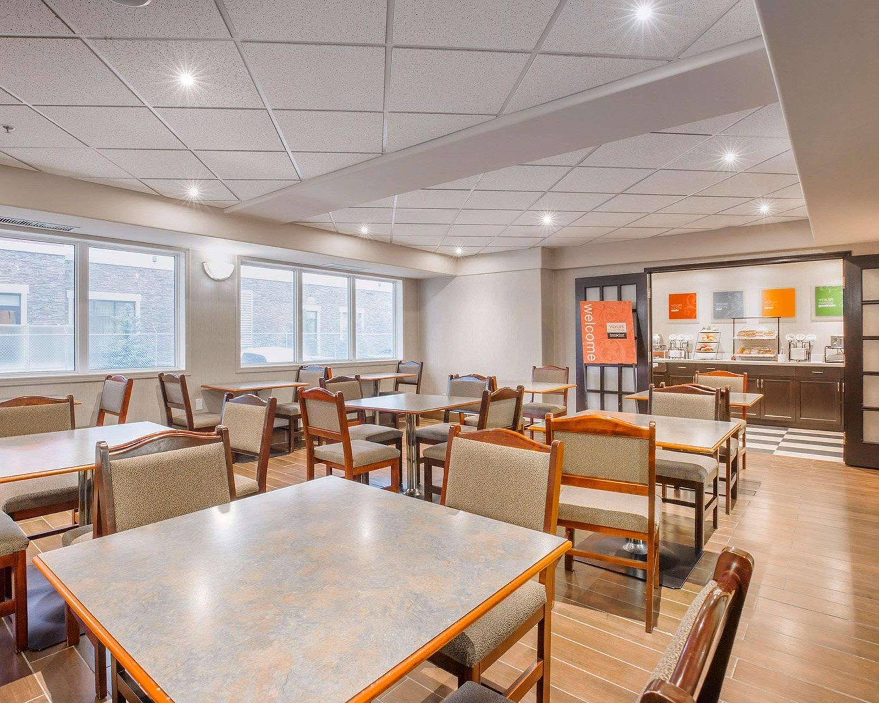 Comfort Inn & Suites University Calgary Ngoại thất bức ảnh