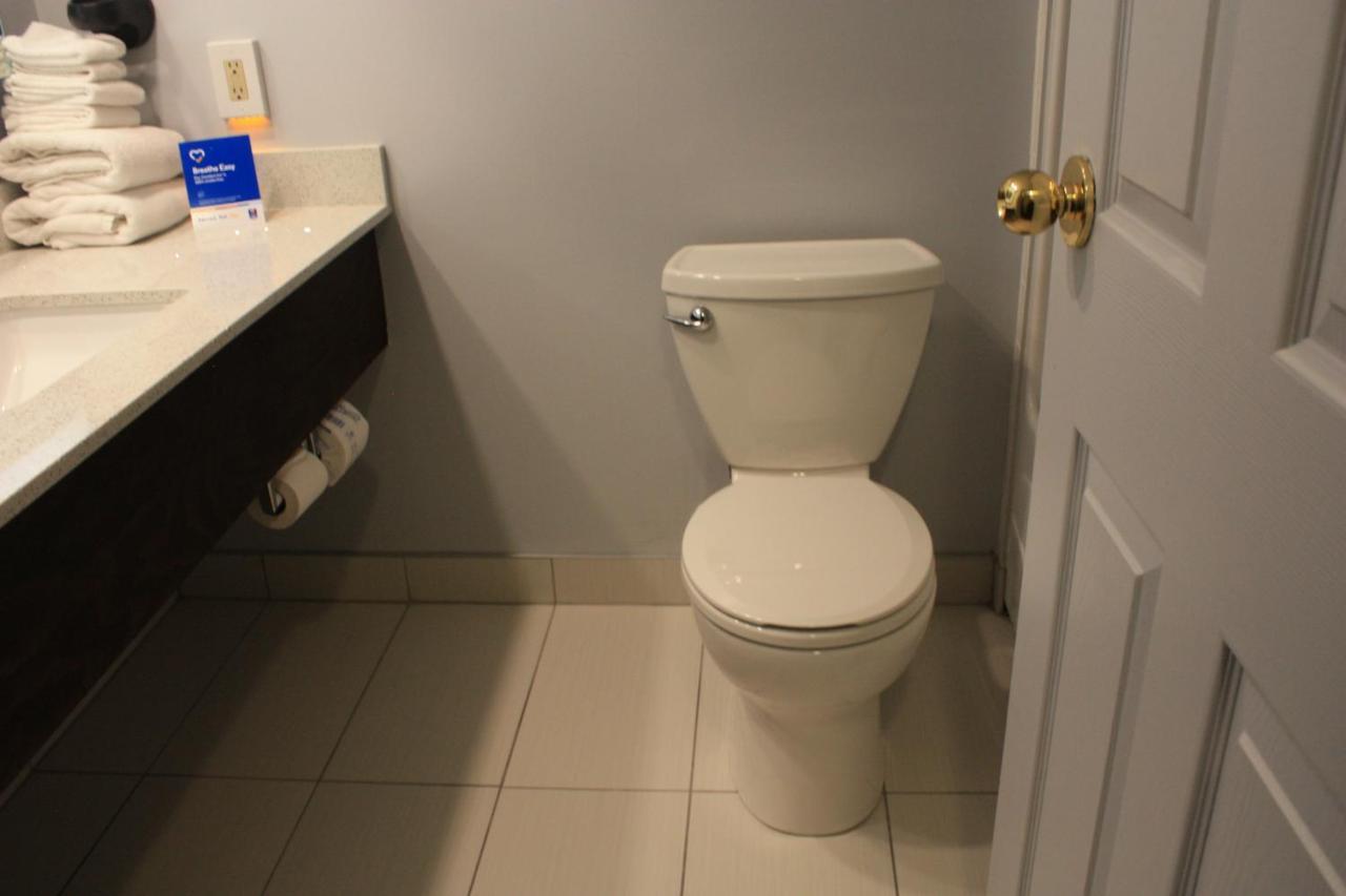 Comfort Inn & Suites University Calgary Ngoại thất bức ảnh