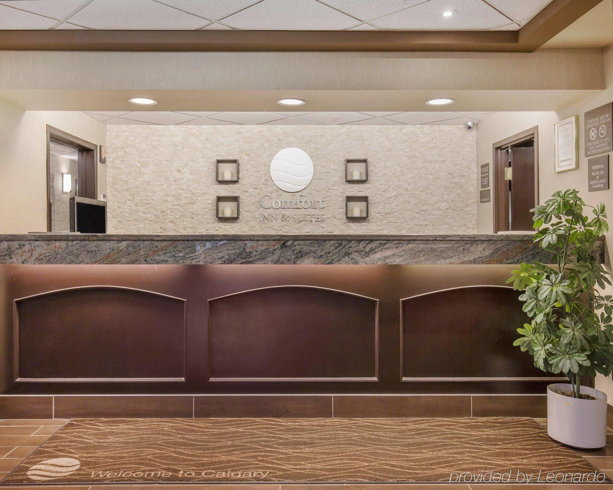 Comfort Inn & Suites University Calgary Ngoại thất bức ảnh